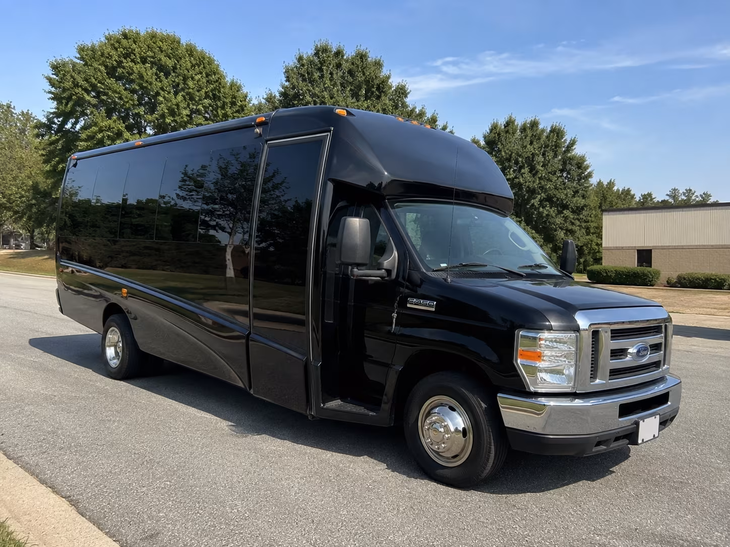 rent a bus for live music and private events around sterling heights