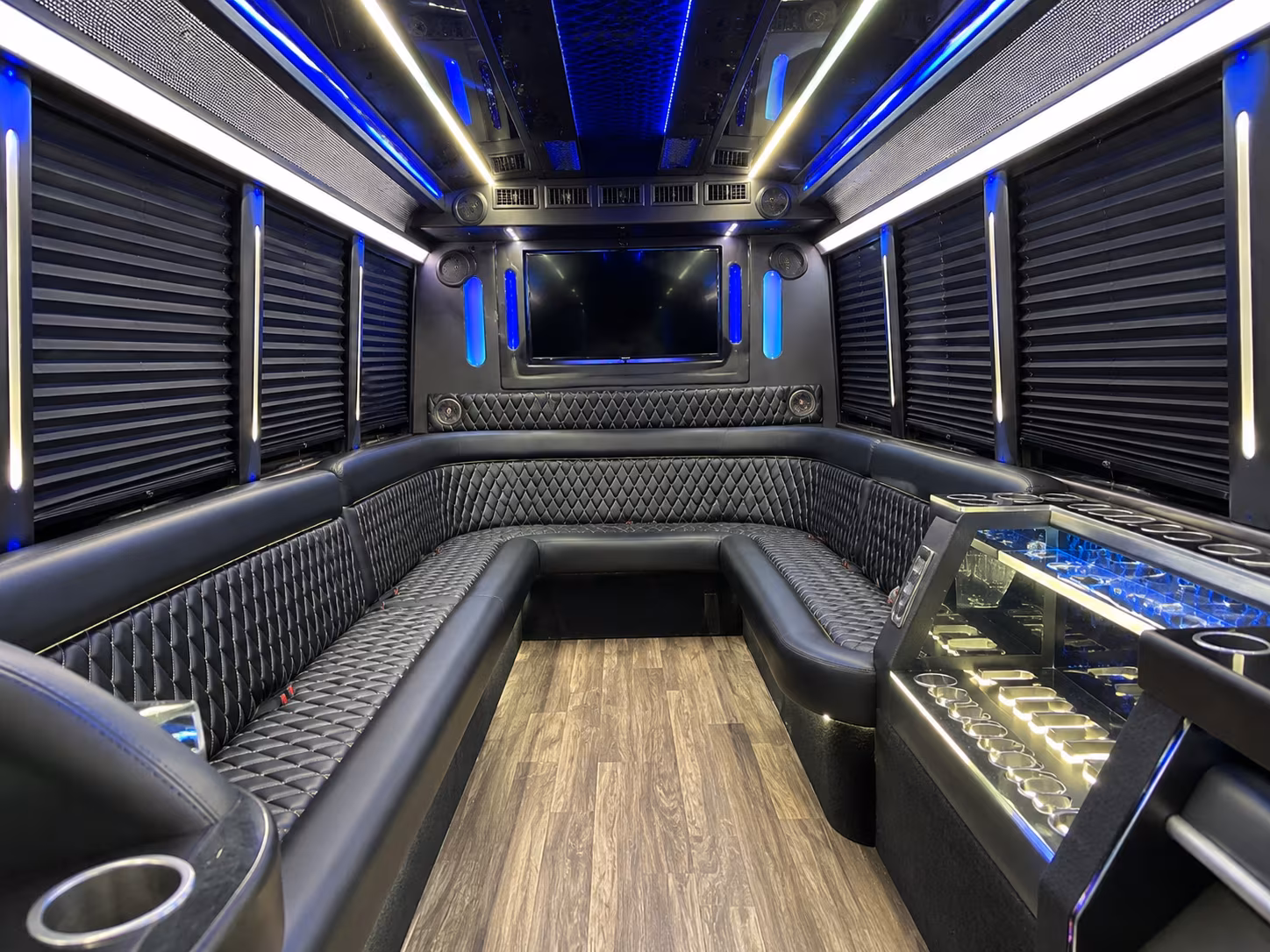 sterling heights corporate retreat shuttle bus rentals