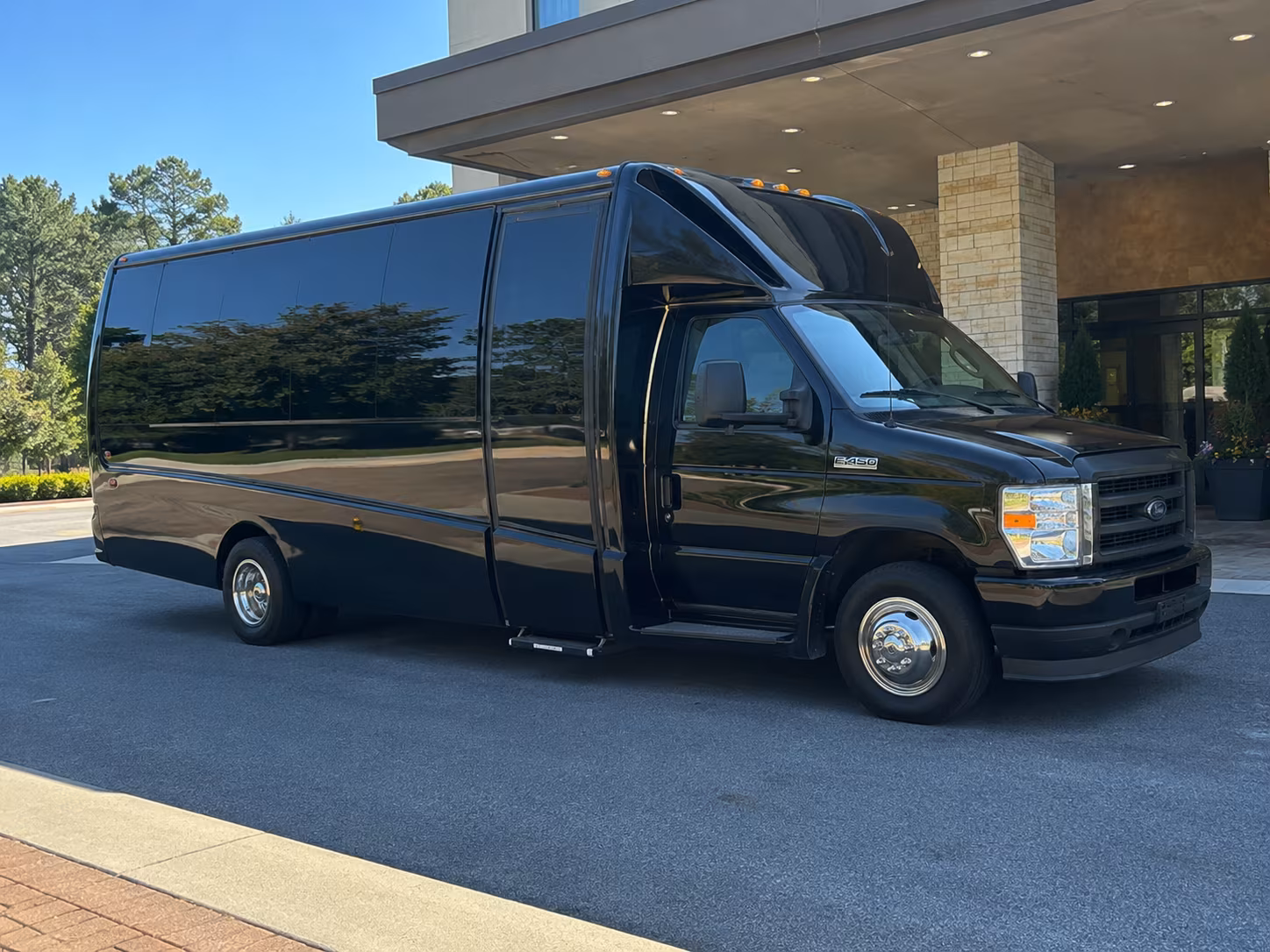 sterling heights government meeting and conference shuttles